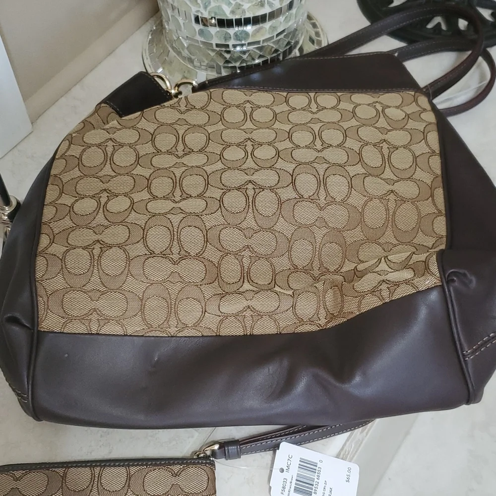 🤎🤎 COACH Lexy Signature Shoulder Bag & Matching Wristlet Wallet 🤎🤎